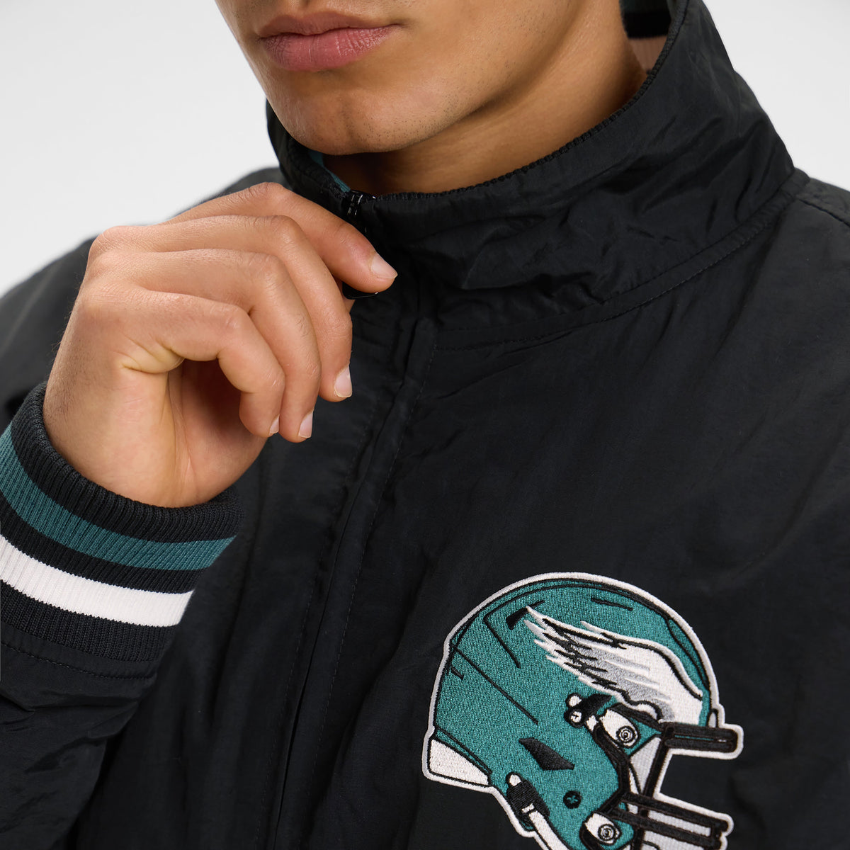 Chicago Bulls Throwback Nylon Jacket