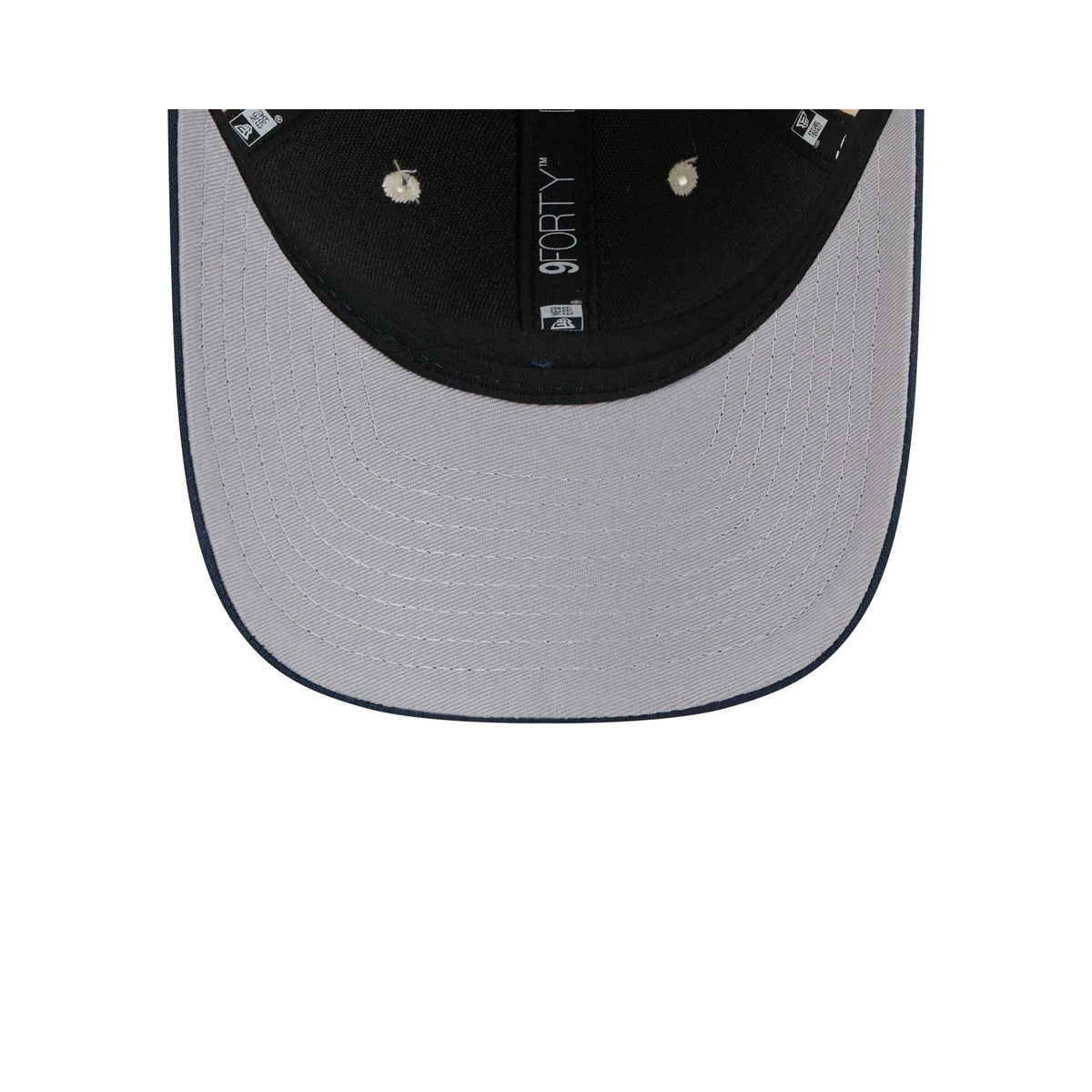 Boston Red Sox Linen 9FORTY M-Crown Snapback Hat