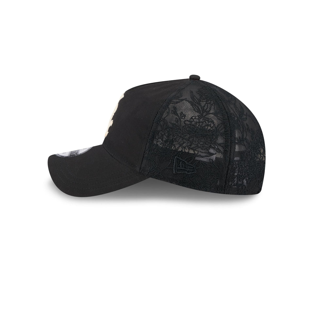 Chicago White Sox Embroidered Mesh 9TWENTY A-Frame Adjustable Hat