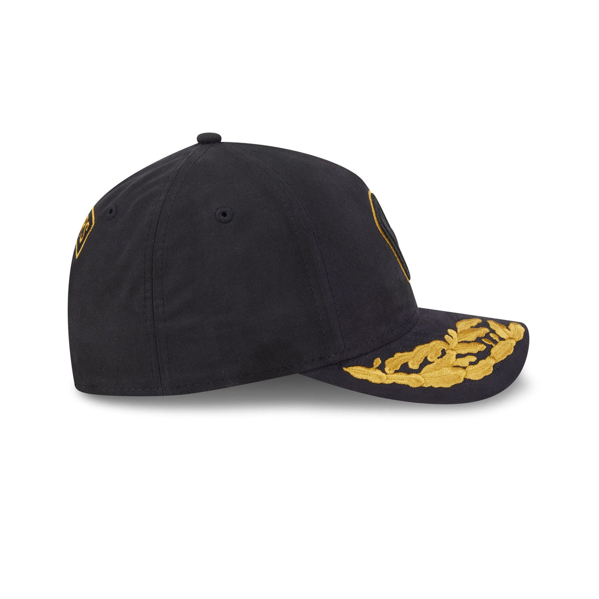 Alpha Industries x Milwaukee Brewers Black 9FORTY M-Crown A-Frame Snapback Hat