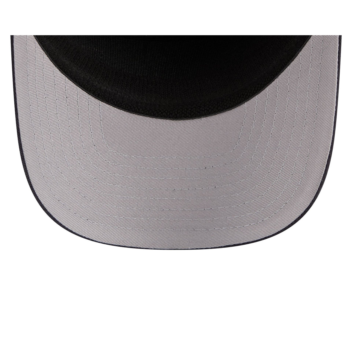 Atlanta Braves Property of Patch Split Panel 9SEVENTY Stretch-Snap Hat