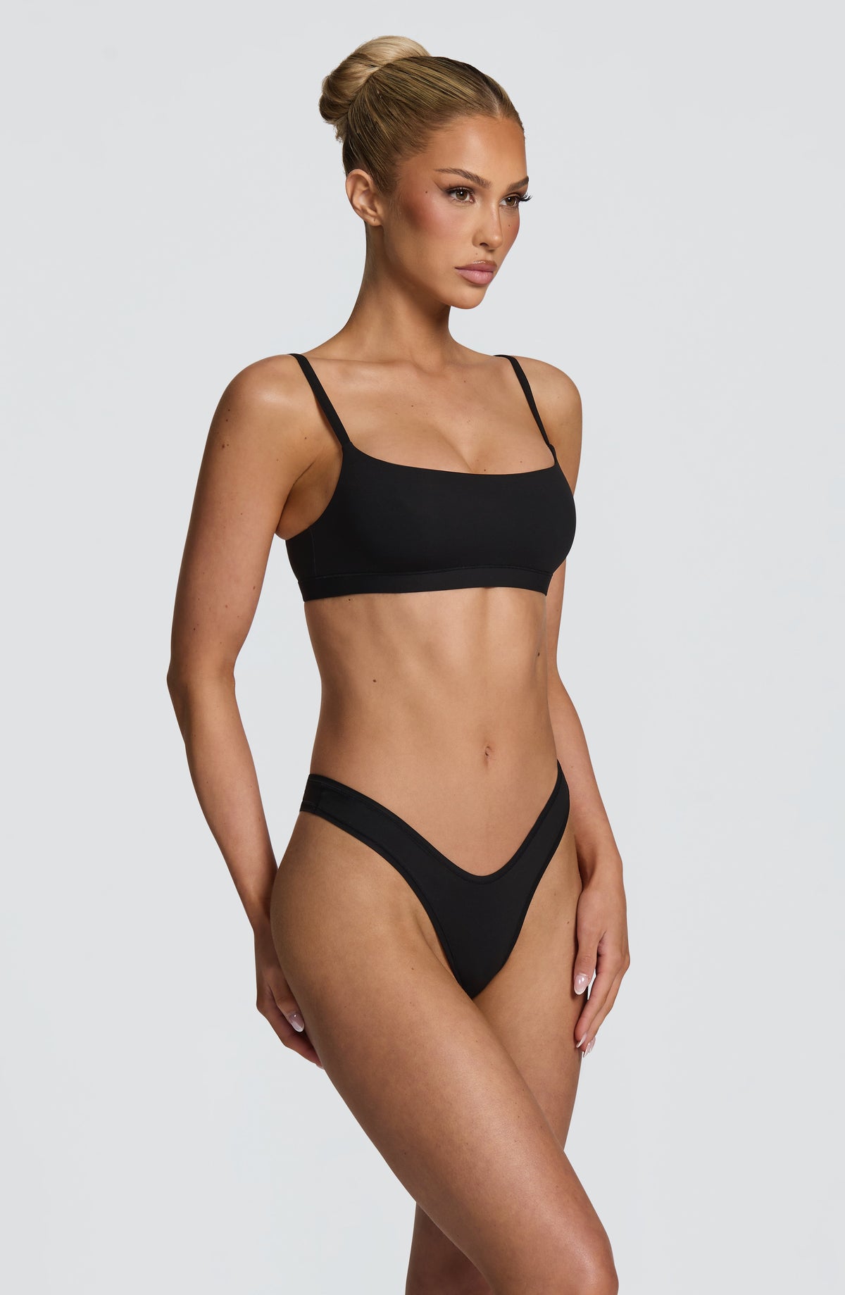 SoftForm Thong - Black